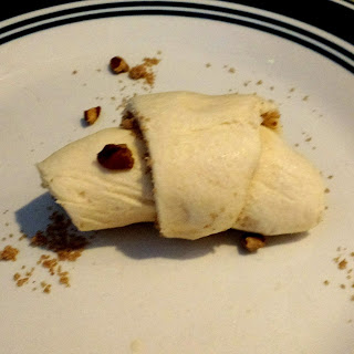 If you roll it tightly around the apple, it works out pretty well, I found.